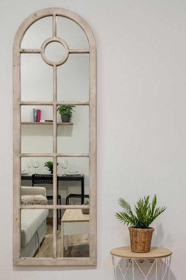 Charming Madrid Numancia Apartment Ngoại thất bức ảnh