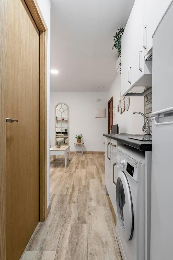 Charming Madrid Numancia Apartment Ngoại thất bức ảnh