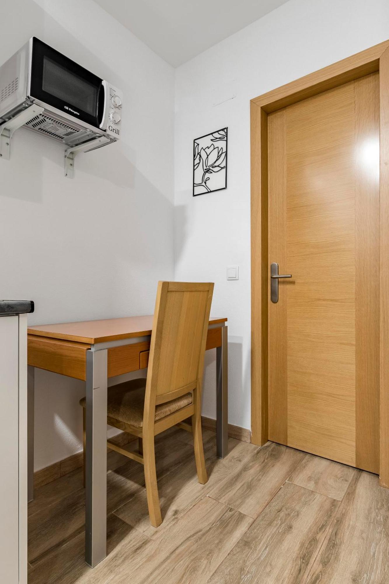Charming Madrid Numancia Apartment Ngoại thất bức ảnh